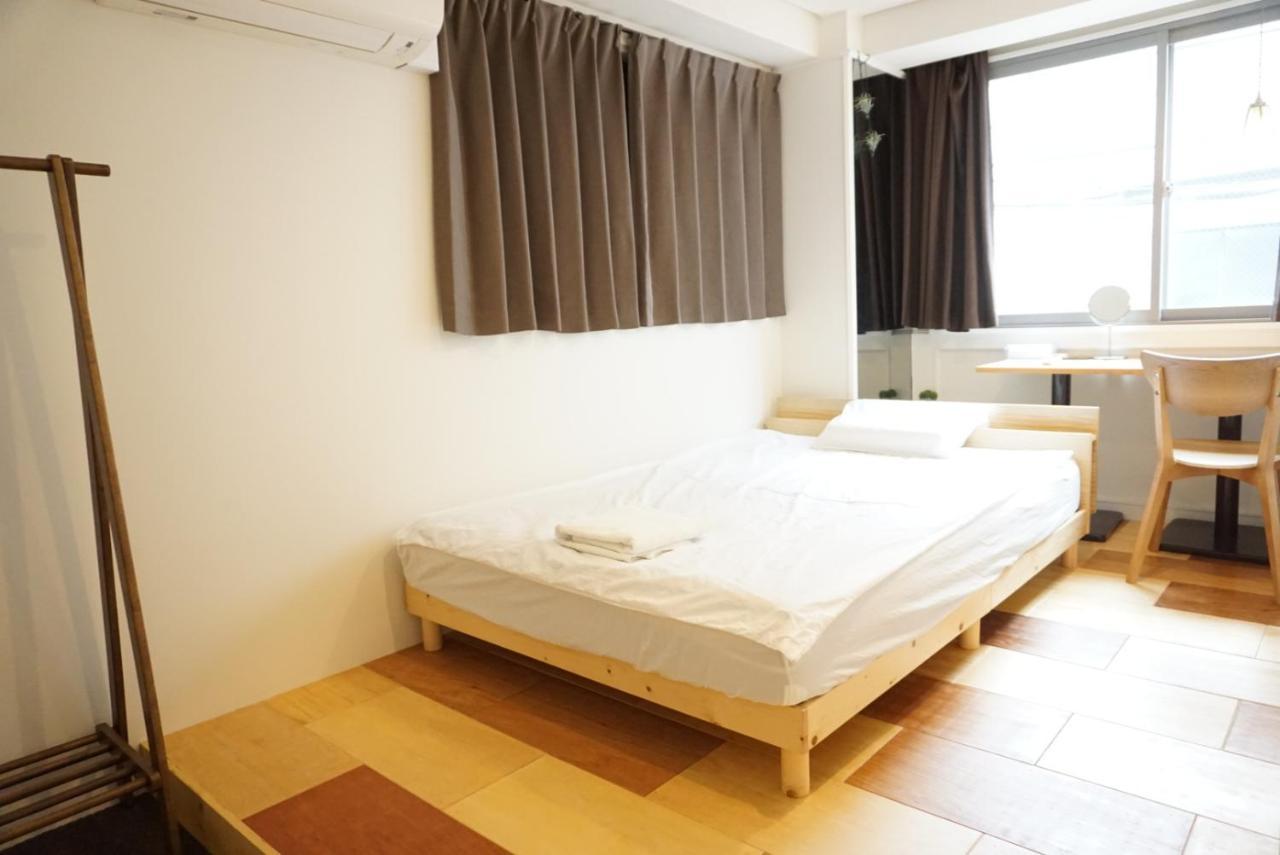 Beehive Hostel Осака Экстерьер фото